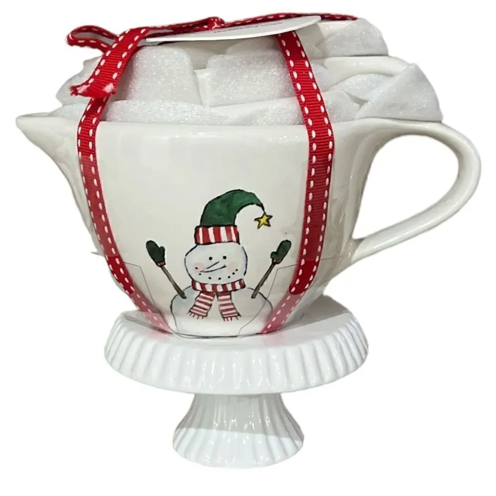 BNWT Rae Dunn Snowman Measuring Cup